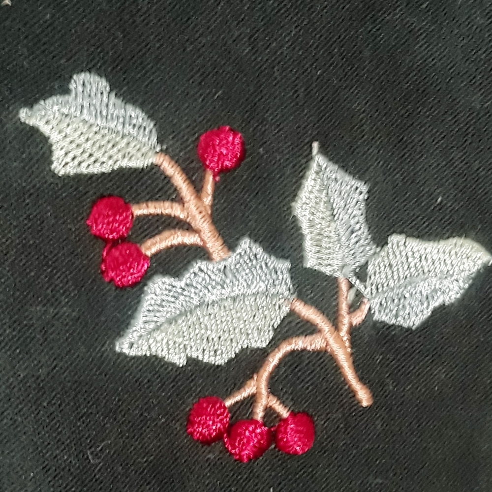 Vtg Christopher & Banks Green Velour Shirt with Holly Pinecone Patches - Large - Picture 13 of 13
